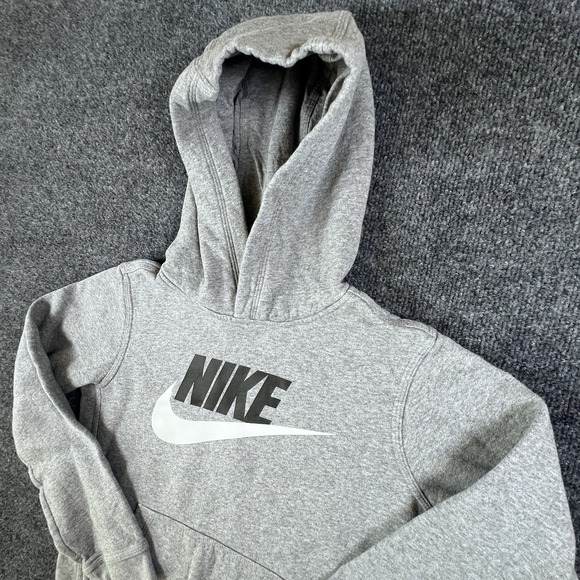 Nike hoodie standard swoosh size L boys - Picture 1 of 12